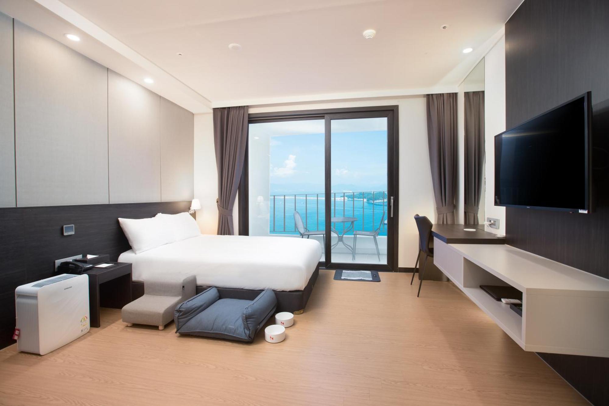 Utop Marina Hotel & Resort ยอซู ภายนอก รูปภาพ