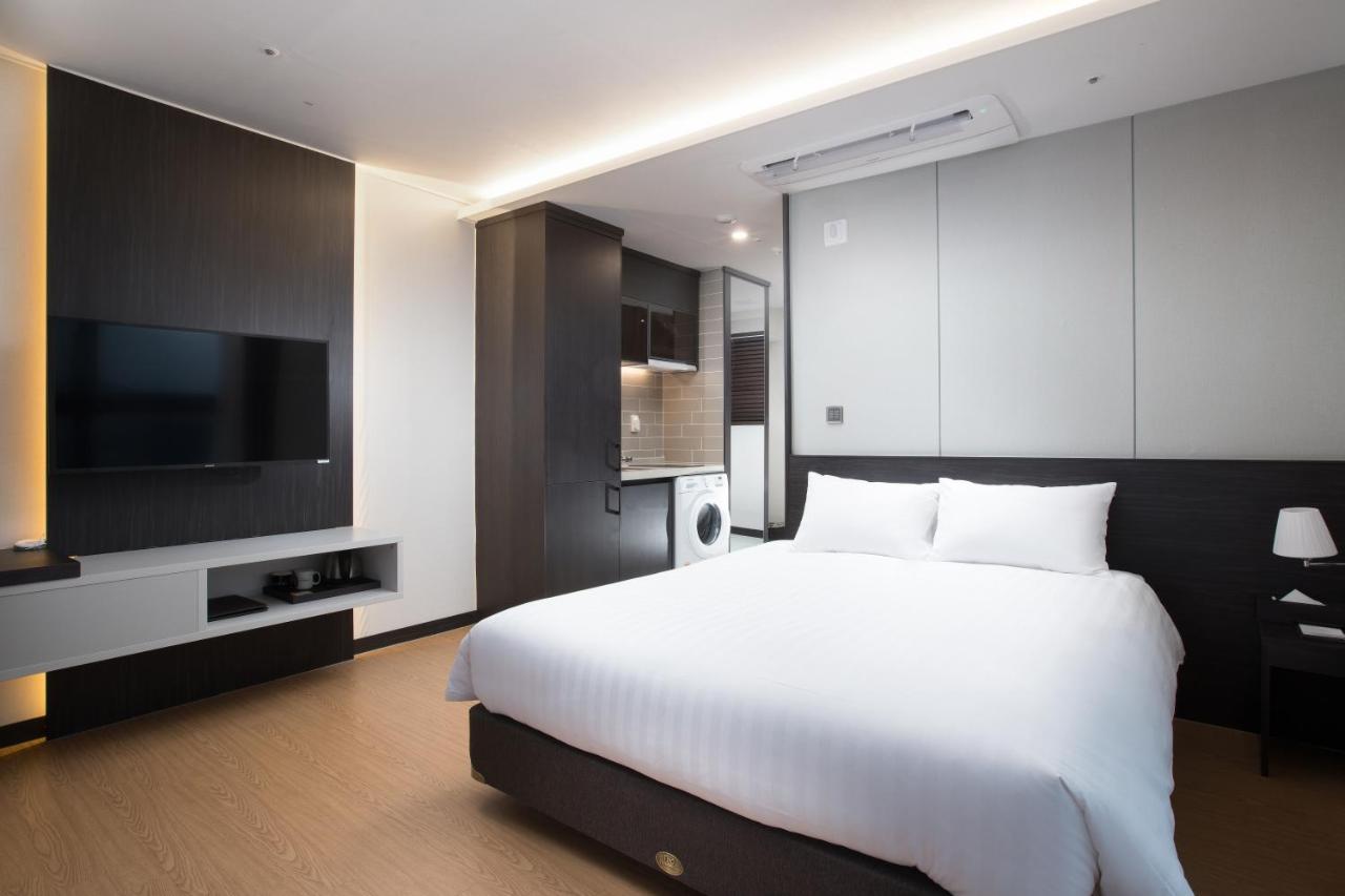 Utop Marina Hotel & Resort ยอซู ภายนอก รูปภาพ
